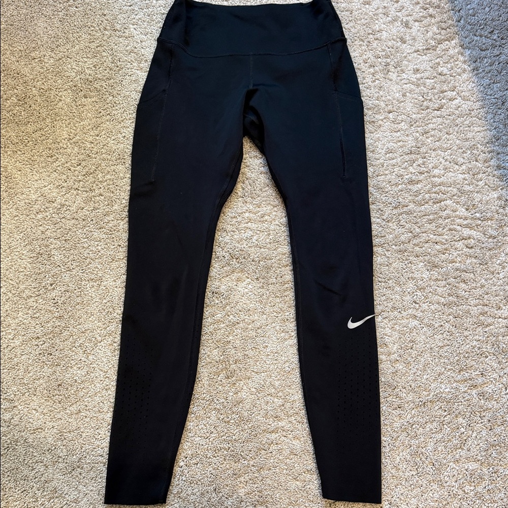 Nike Black High-Waist Running Tights with Side Pockets